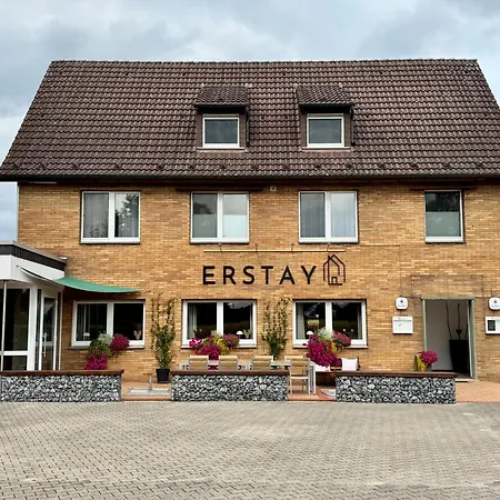 Проживание в семье Erstay - Moderne *